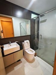 Esparina Residences (D19), Condominium #622640151